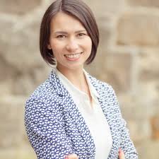 Dewi may refer to either a welsh or southeast asian name. Dewi Kusuma Syndikusanwaltin Trumpf Gmbh Co Kg Xing