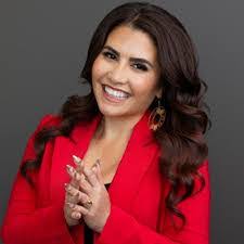 Nicole Casperson's Instagram, Twitter & Facebook