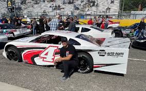 Driver wins Berlin Raceway feature race after four-year hiatus