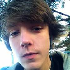 Stream Nathaniel Goss music