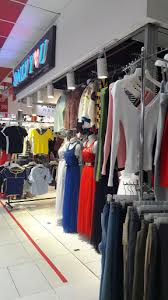 .gm klang wholesale city is a wholesale business complex located in bandar botanic, a new business district located in the south of klang town and on the western border of greater kuala. Gm Klang Wholesale City Klang Destimap Destinations On Map