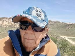 Horse “You go down there, you're walking pal!”