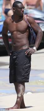David harewood, 55, was born in birmingham and is an actor and broadcaster perhaps best known for playing cia director david estes in the channel 4 series homeland. Homeland Star David Harewood Marries Long Term Girlfriend In Beachfront Barbados Ceremony Daily Mail Online