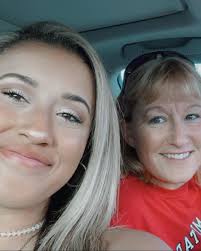 happy mother's day to the woman who gave me my life! you are the biggest  role model in my life and i love looking up to you! you are the best mom