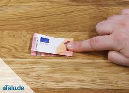 Eine anleitung zum falten eines sterns! Geldschein Zu Einem Herz Falten In 5 Schritten Talu De