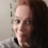 Elaine Storms's Instagram, Twitter & Facebook