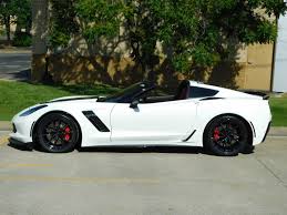 Colors will automatically give the car a sporty and fun look. Chrome Vs Black Wheels On A White Z06 Page 7 Corvetteforum Chevrolet Corvette Forum Discussion
