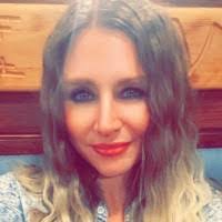 Betty Summitt's Instagram, Twitter & Facebook