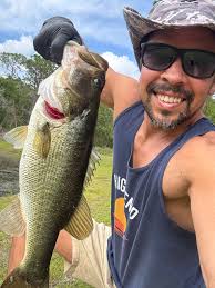 Caught 10 bass at 2 to 3 pounds