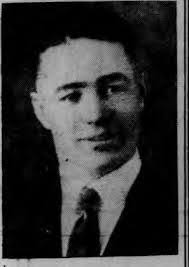 Tom Mcbeth's Instagram, Twitter & Facebook