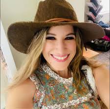 TRYING THE VIRAL TURKISH PASTA (with my low carb hack!)🤩🍝 How many of you  have actually tried this already? You guys… this recipe was inspired by  @annapaul @melizcooks and the hype is