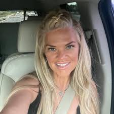 Julie E. Manos-Robinson