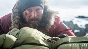 Mads Mikkelsen intenta sobreviure perdut al pol Nord