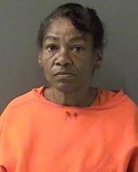 Police: Woman tried to hide crack cocaine in her mouth