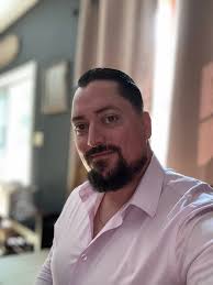 Ryan Landry (@ryanlandry_thereelryan) • Instagram photos and videos