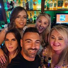 LIVE MUSIC THIS WEEK 9PM !...