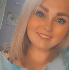 Long neck ice cold root beer never broke my heart? Haha, these videos are  awesome. Think it's safe to say the future of country music is in good  hands with these kids!