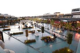 Sağda solda bulabileceğiniz otoparklarda güvenilir görünmüyor. Podyumpark Yasam Ve Eglence Merkezi Bursa Podyumpark Yasam Ve Eglence Merkezi Yorumlari Tripadvisor