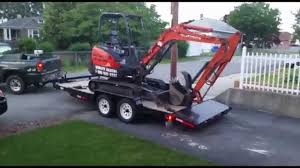 How To Operate A Mini Excavator Kubota Tutorial Youtube