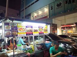 Lee gardens plaza hotel puts its guests in the center of hadyai exciting shopping, nightlife, culture the guestrooms at lee gardens plaza hotel are lavishly appointed with the most comfortable and. Depan Lee Garden Plaza Picture Of Asian Hotel Hatyai Hat Yai Tripadvisor