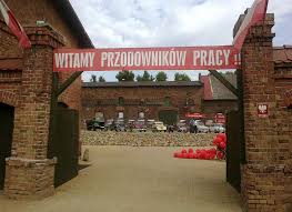 Ruda śląska, 2007'den beri polonya'da yasal olarak tanınan en büyük kentsel alan olan yukarı silezya metropolitan birliği'nin bir üyesidir. Ruda Slaska Ciekawostki O Rudzie Slaskiej Historia Rudy Slaskiej