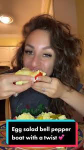 Auntie Amanda Bell Pepper