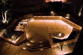 Landscapeonline Com Article The 1340 House Landscape Lighting Design Landscape Lighting Exterior Lighting Design