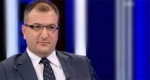 Cem küçük twitter cem küçük tgrt haber, medya kritik ve ismail saymaz'ın tazminatı, cem küçük berat albayrak. Cem Kucuk Un Evine Silahli Saldiri Cem Kucuk Kimdir