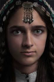 Glory to Young Women by Alice de Kruijs