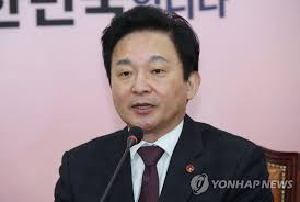 비트코인은 분산형 p2p 네트워크로서 중앙집중적인 기관이나 개인이 이를 통제하지 않는다. í™©êµì•ˆ ë§Œë‚œ ì›í¬ë£¡ ì§'ë‹¨ì§€ë„ì²´ì œ ê°–ì¶˜ ë‹¨ì¼í†µí•© ì•¼ë‹¹ìœ¼ë¡œ ì—°í•©ë‰´ìŠ¤