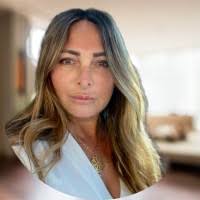 60+ perfiles de «Vanessa Aravena»