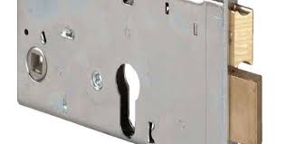 Serrature per porte blindate, serrature porte interne, serratura mottura porta blindata, serratura dierre. Serrature Per Porte In Ferro Serrature Porte Serrature Blindate