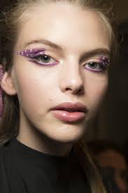 Prada Fall 2018 Ready To Wear Fashion Show Fashion Makeup Lovely Eye Makeup Black Eye Makeup