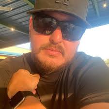 Bobby Macias (@BobbyMacias15)