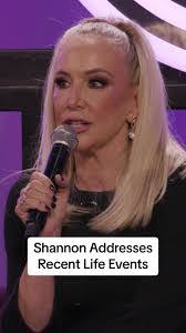 Shannon Benedict's Instagram, Twitter & Facebook