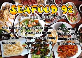 Ciri khasnya terletak pada penggunaan air asam jawa dan belimbing wuluh. Sate Kambing Muda Seafood 92 Pak Jan Asem2 Balungan Facebook