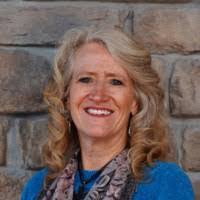 Julie Boren's Instagram, Twitter & Facebook