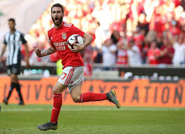 29 december at 21:00 in the stadium estadio do sport lisboa e benfica team benfica will receive the team portimonense. Tribuna Expresso A Diferenca Esta Na Polvora