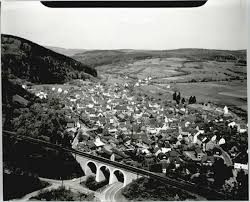 Das stadtbranchenbuch für bad brückenau zeigt ihnen aktuell ᐅ 95 einträge. Partenstein Partenstein Spessart Fliegeraufnahme Partenstein Main Spessart Lkr Nr We15271 Oldthing Ansichtskarten Bayern