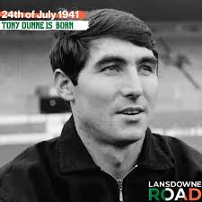 OTD in 1941, Manchester United legend Tony Dunne is born! Unfortunately, we  lost Tony in 2020. #legend #ireland #weareone