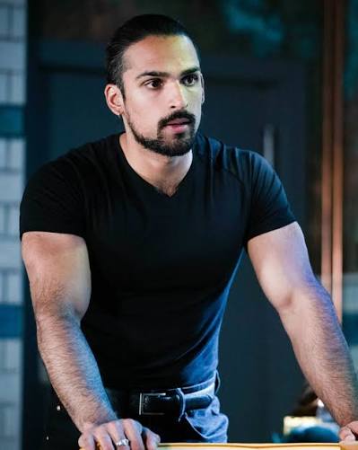 EastEnders fans convinced Ravi is flash forward gunman as revenge theory  emerges #EastEnders ⬇