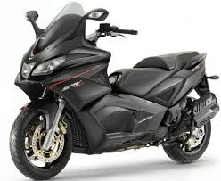 Aprilia Srv 850 Scooter Yamahamotorcycles Yamaha Motorcycles Matic Aprilia Scooter Motorcycle Italian Scooter