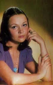 8 июня 1951 • 69 лет. Krasavica Irina Akulova Put Ot Zvezdy Kino I Teatra Do Dobrovolnoj Zatvornicy Syl Ru