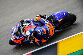 Marquez mampu konsisten berada di baris depan saat balapan dan meraih kemenangan di sachsenring. Miguel Oliveira Closer To The Front Riders In Sachsenring Miguel Oliveira 88 Official Website