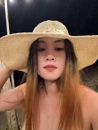 Hi all! I just wanted to introduce myself and share a photo that I took!  Happy Sunday friends.