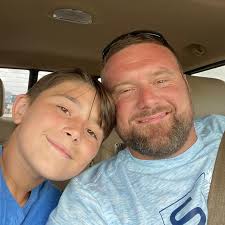 Rigging and electronics for a 261b boat