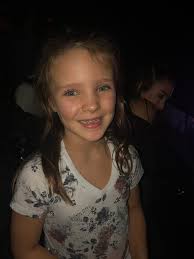 Nikki Craig (@NikkiCraig10)