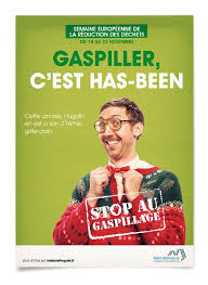 Campagne Reduction Des Dechets This Or That Questions Advertising Baseball Cards