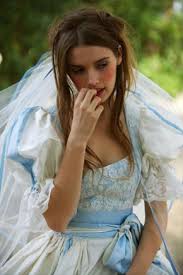 Diy robe déguisement alice au pays des merveilles. Zelia Creatrice De Robes De Reve