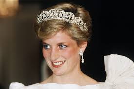 Princess Diana Spencer Tiara + History of Spencer Tiara ...